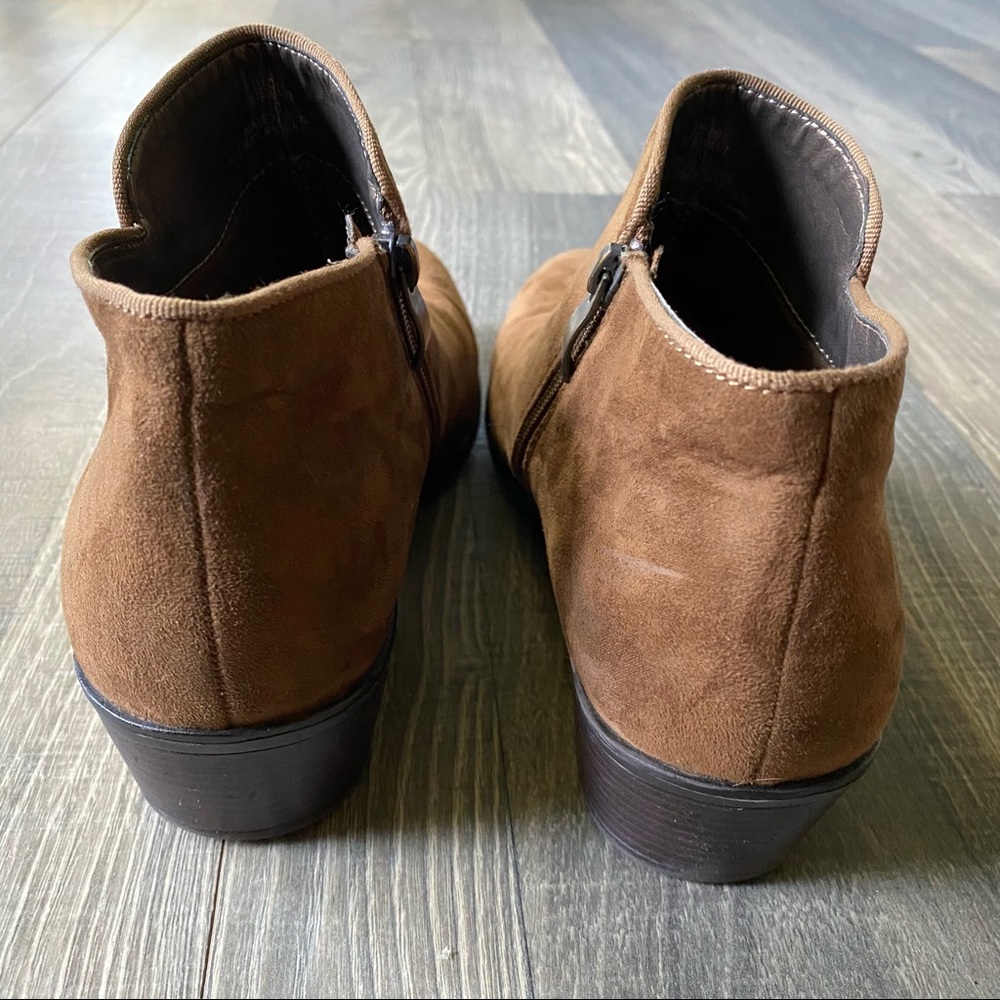 Brown Suede Ankle Boots Booties from X-Appeal Zipper Women's Size 10 Heel - Picture 3 of 5